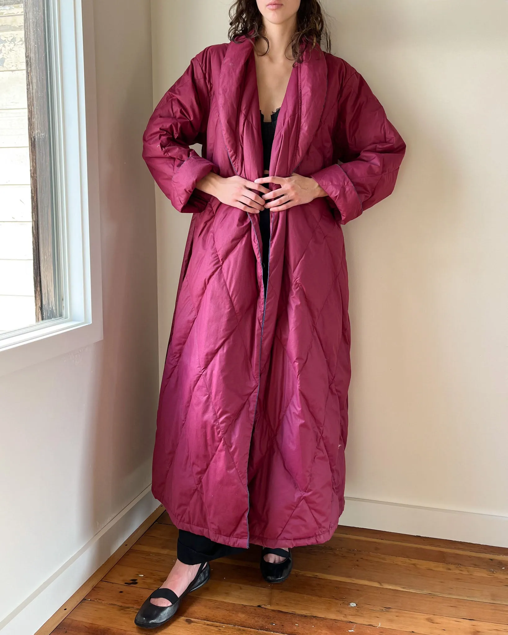 90s Berry Quilted Down Robe | S-XL