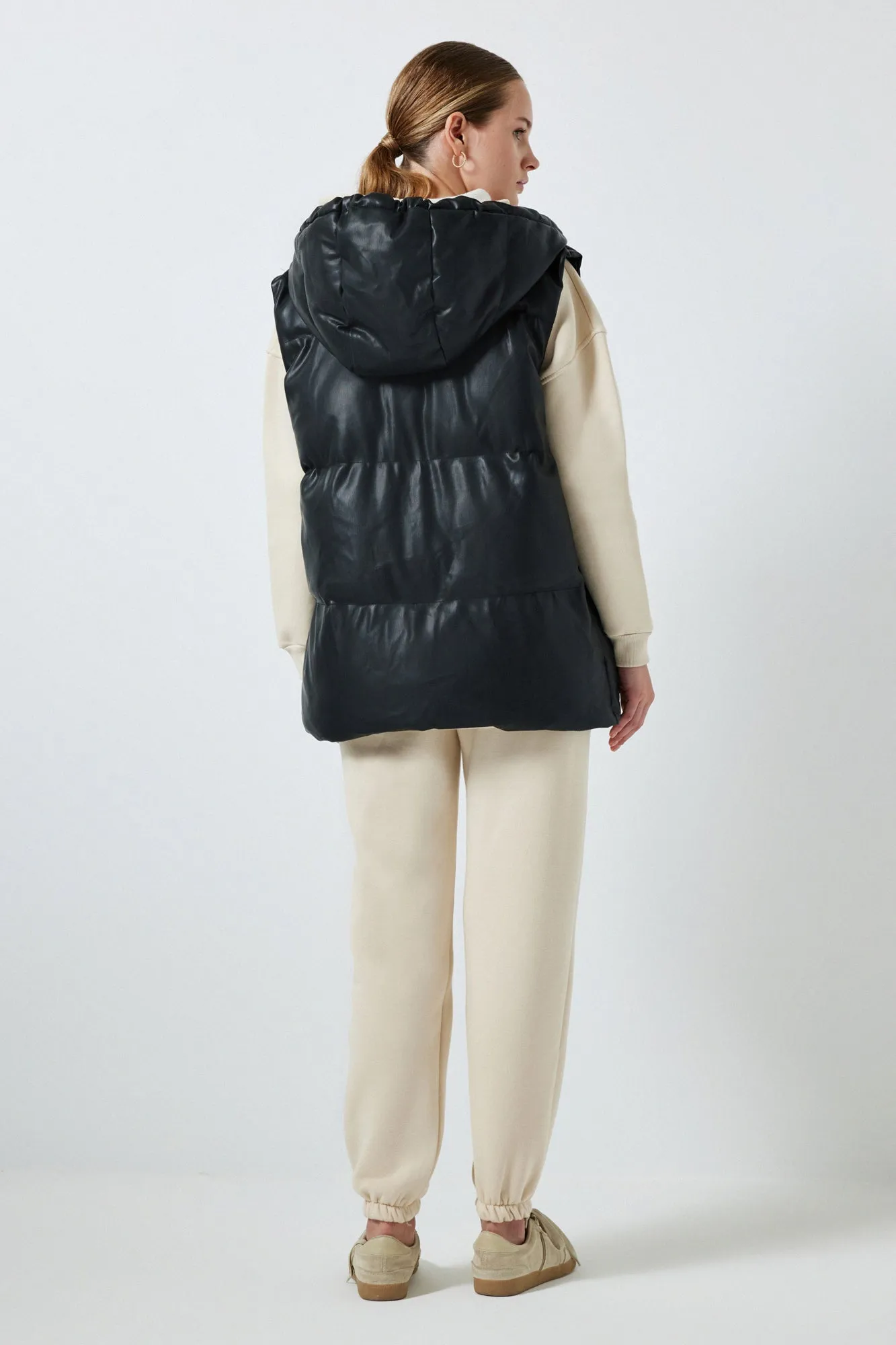 HOODED PUFFER LEATHER VEST