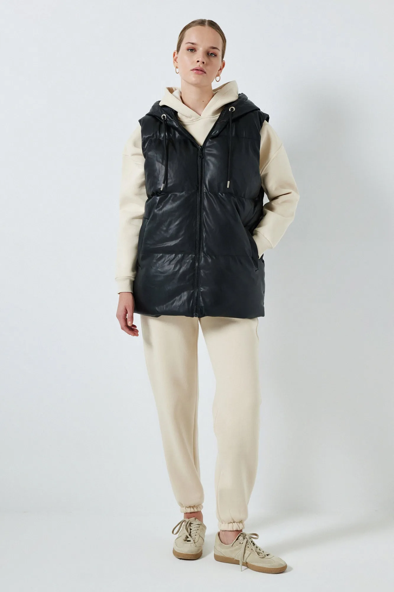 HOODED PUFFER LEATHER VEST