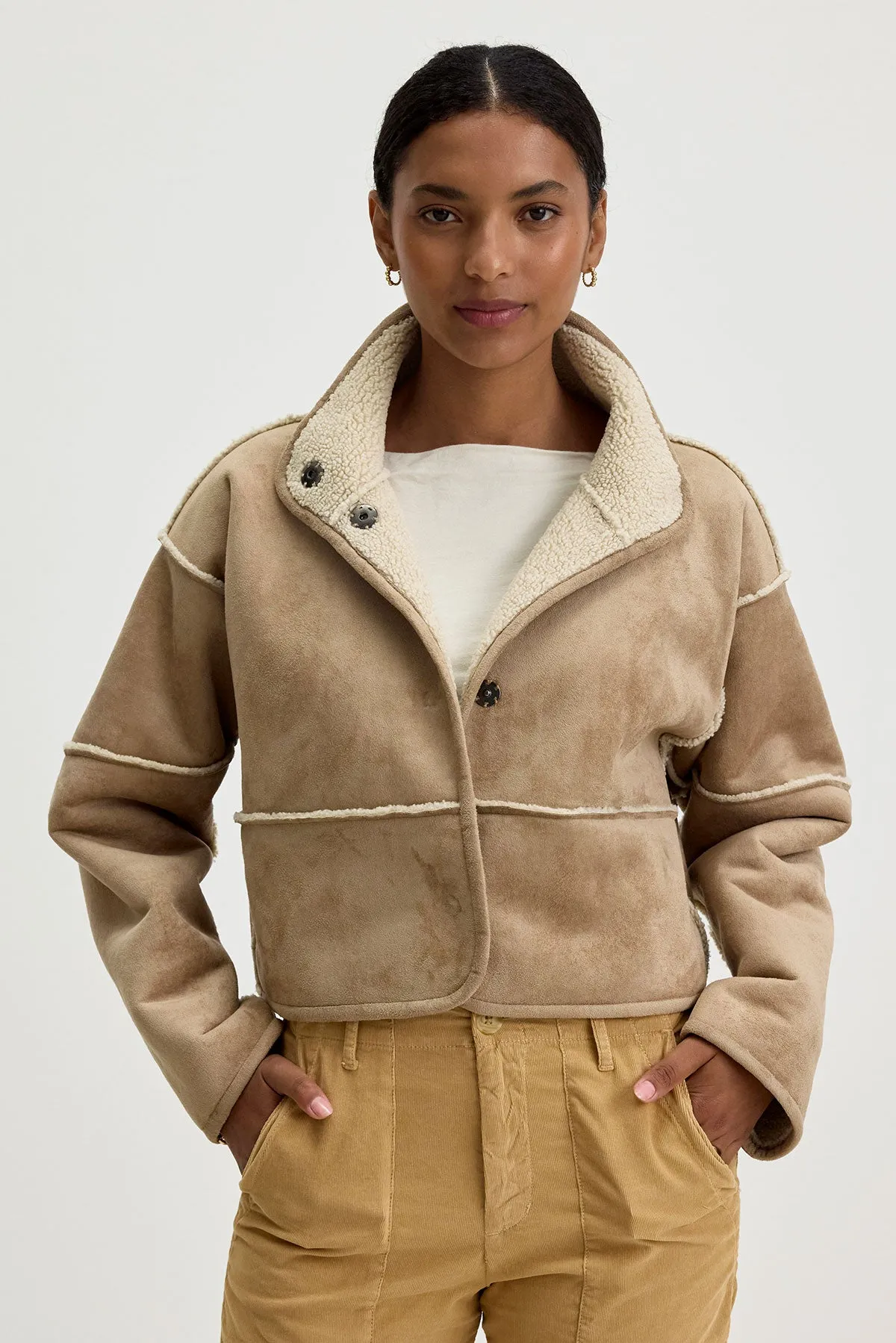 KELLY LUXE SHERPA REVERSIBLE JACKET