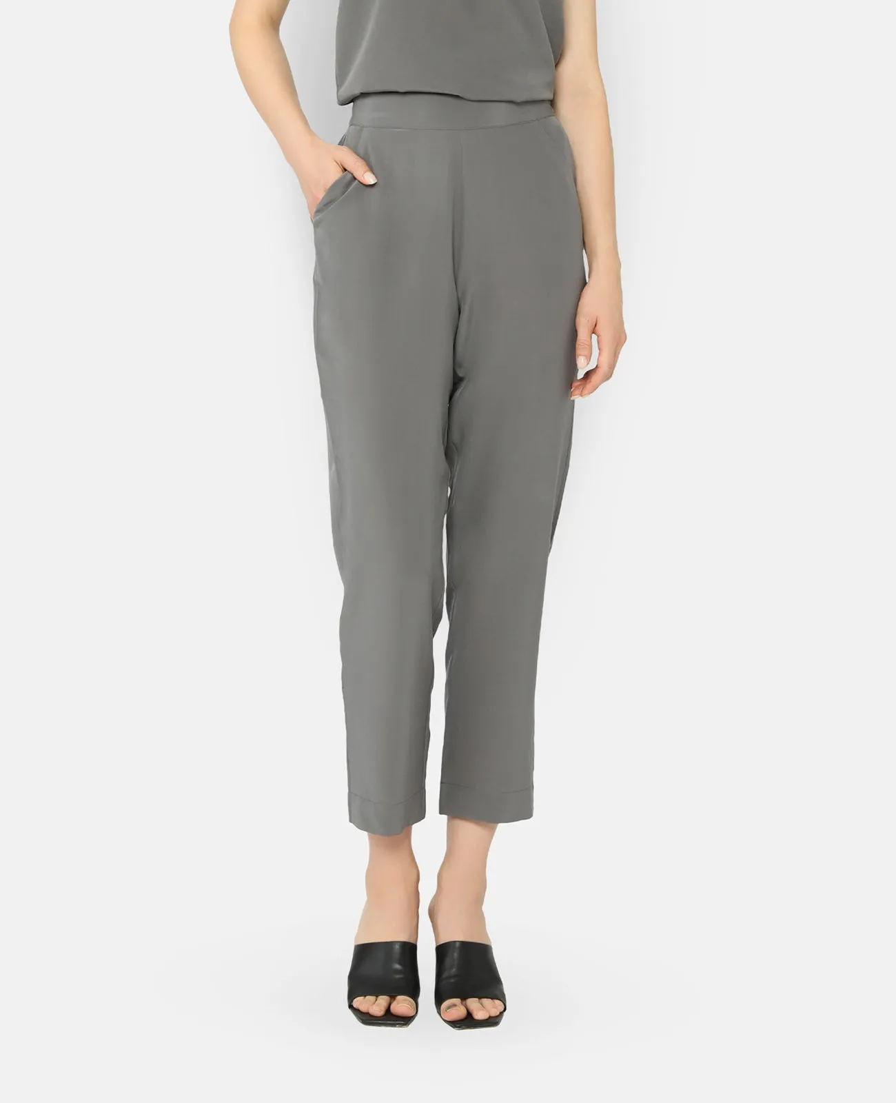 Silk Signature Ankle Pant