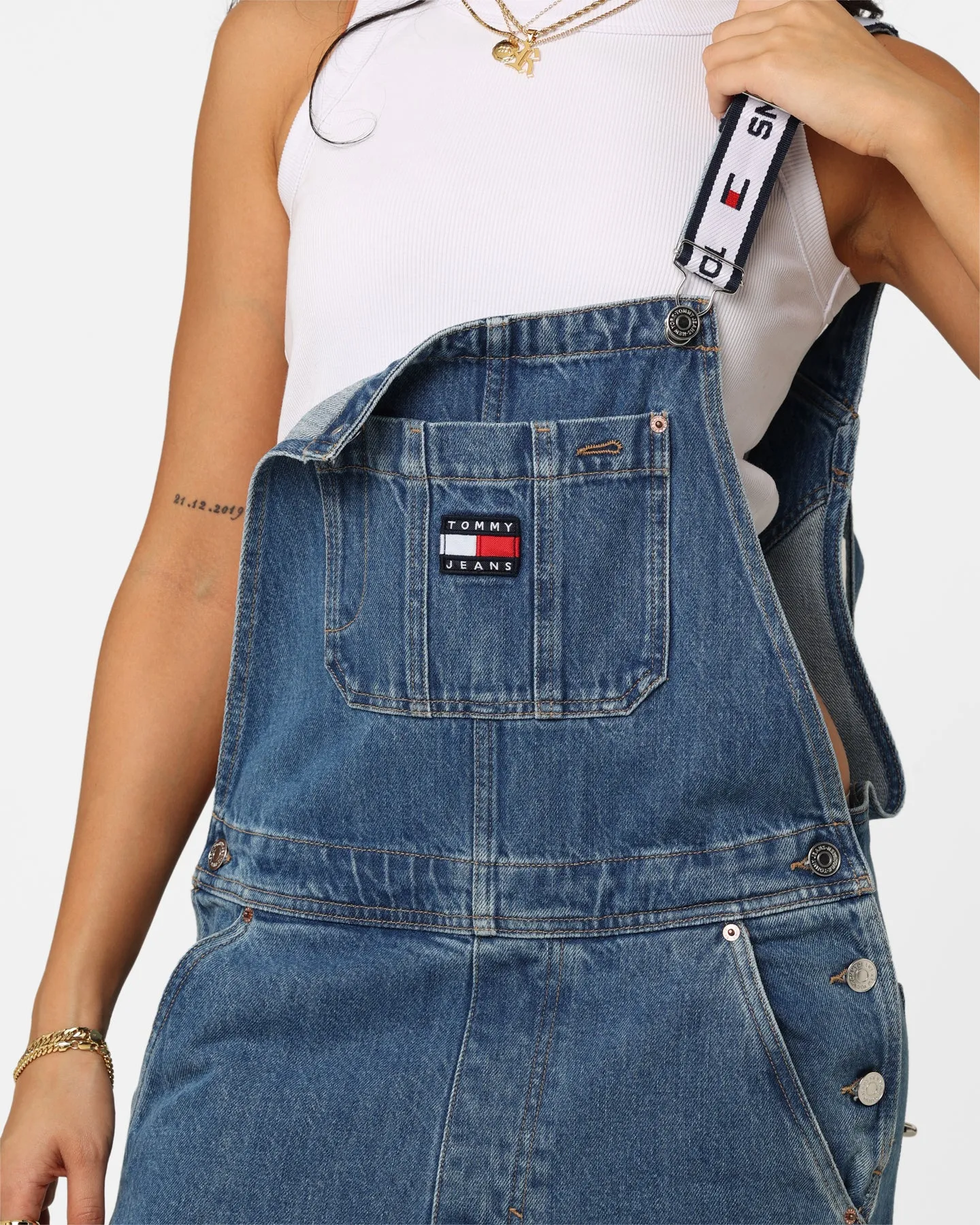 Tommy Jeans Women's Denim Dungaree Denim Medium